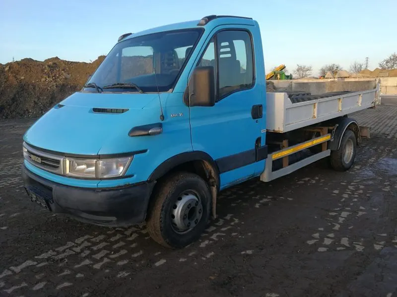 IVECO Daily 60C15 container