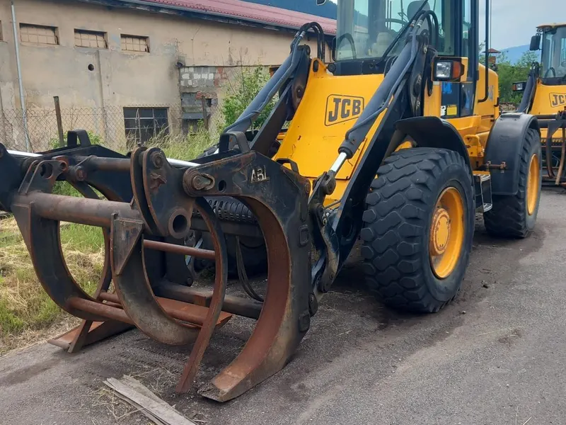 JCB 4 / 2005 / 2 866 m/h