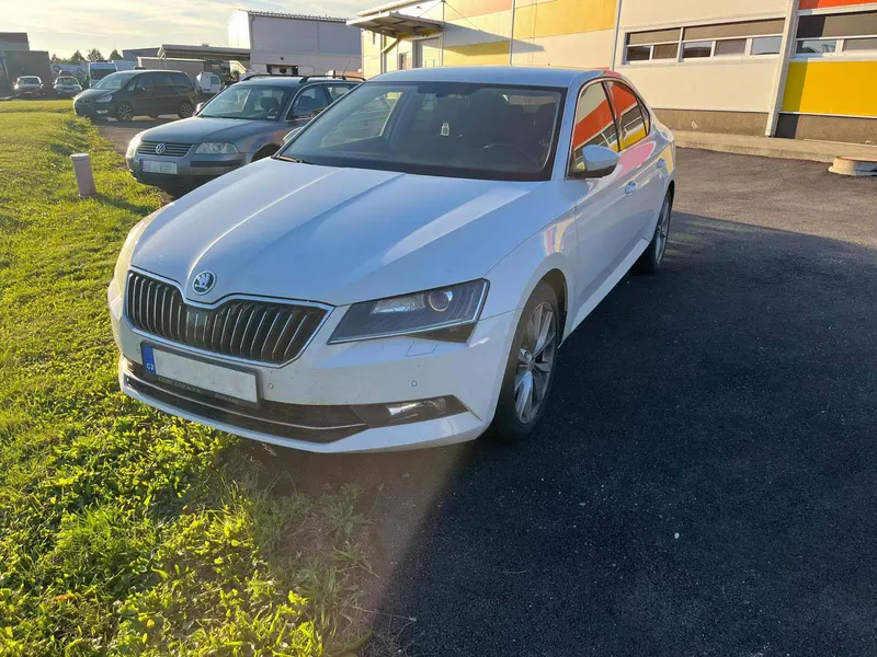 Škoda Superb 2,0 TDI 4x4 / 2016 / 211 000 km