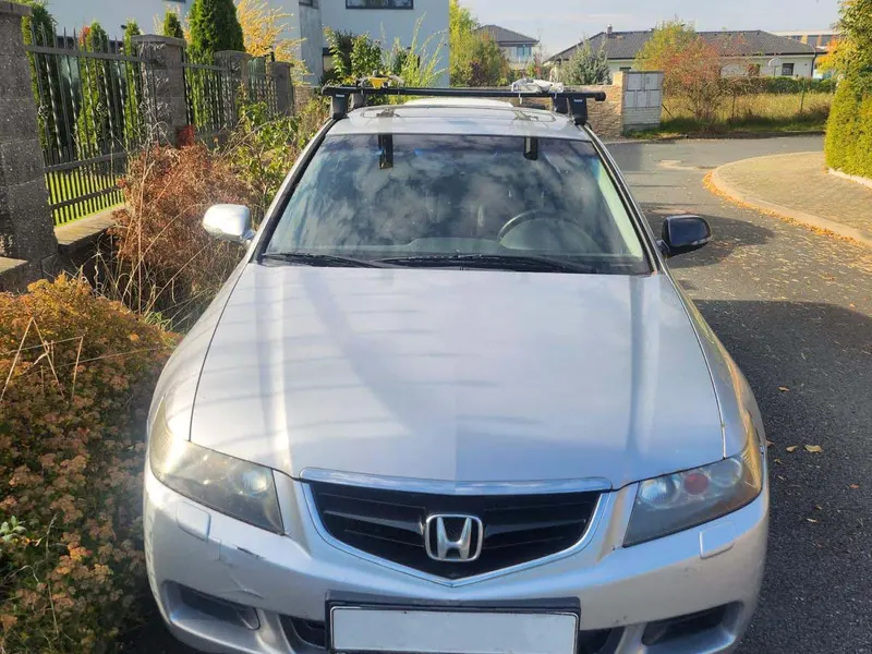 Honda Accord / 2004 / 340 000 km