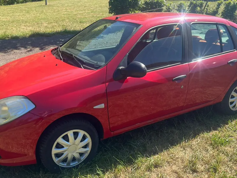 RENAULT THALIA / 2011 / 93 500 km