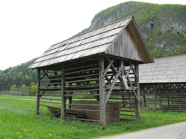 Double Hay Racks
