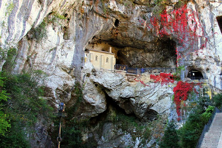 Grotto of our Lady of Covadonga