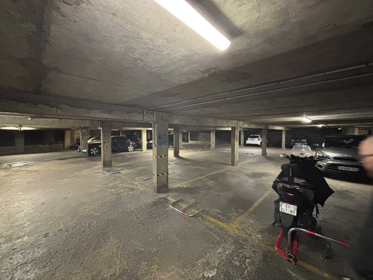 photo parking principal