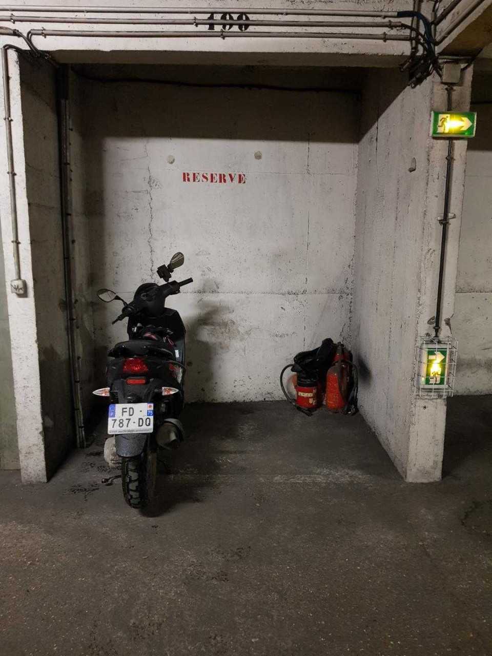 photo parking secondaire