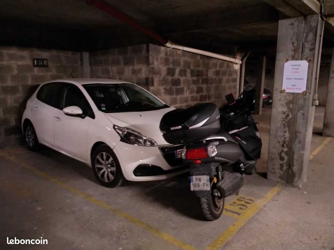 photo parking principal
