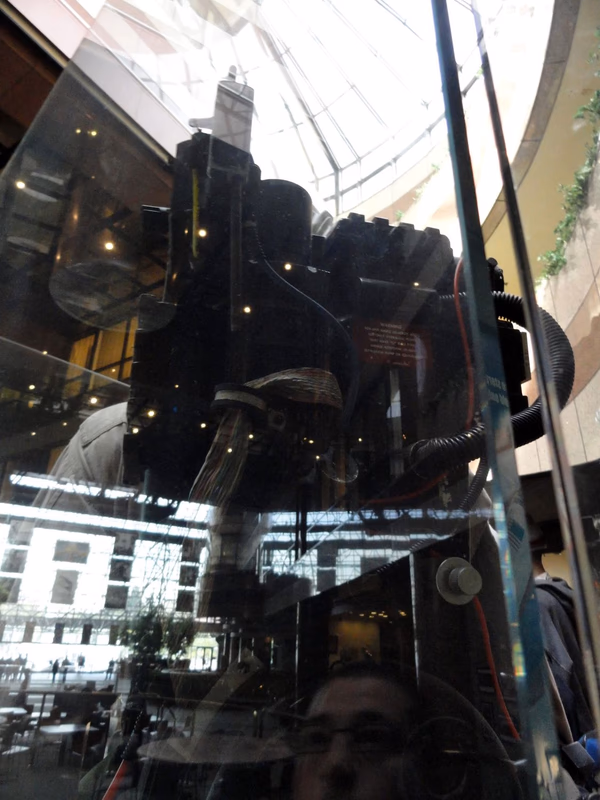 Sony  Lobby Set 1 Picture 52