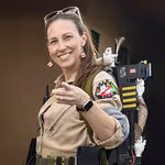Julie Hash's avatar