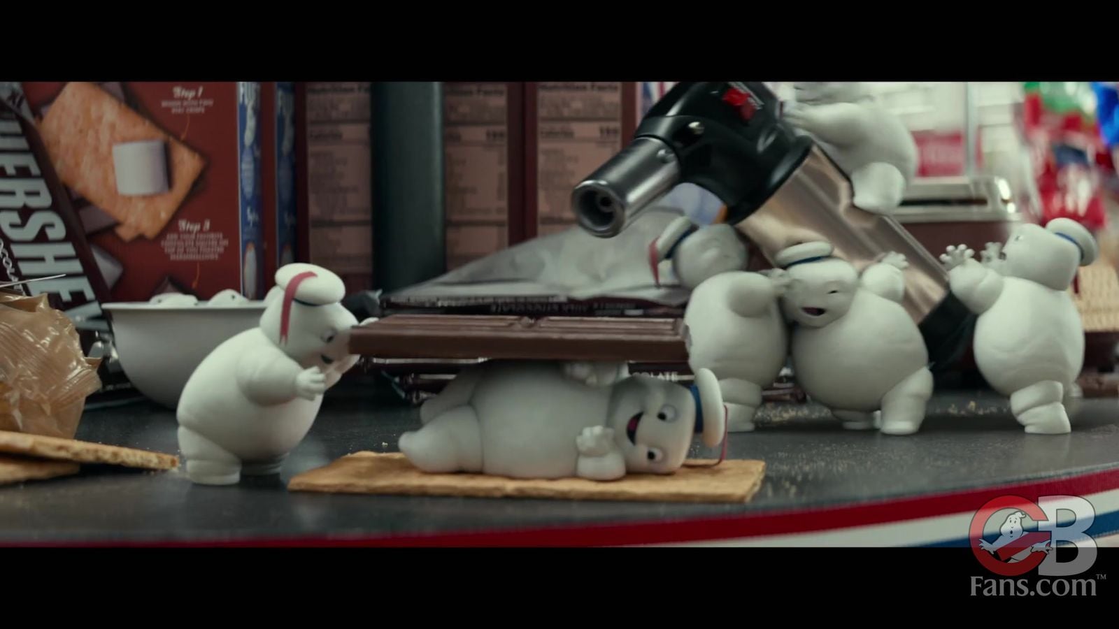 Trailer 2 2400