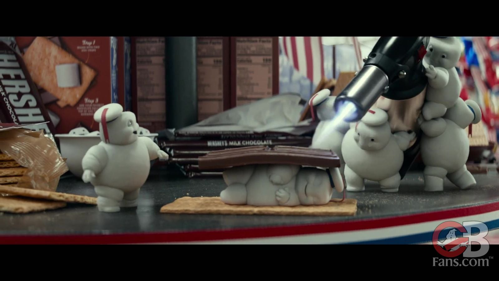 Trailer 2 2431