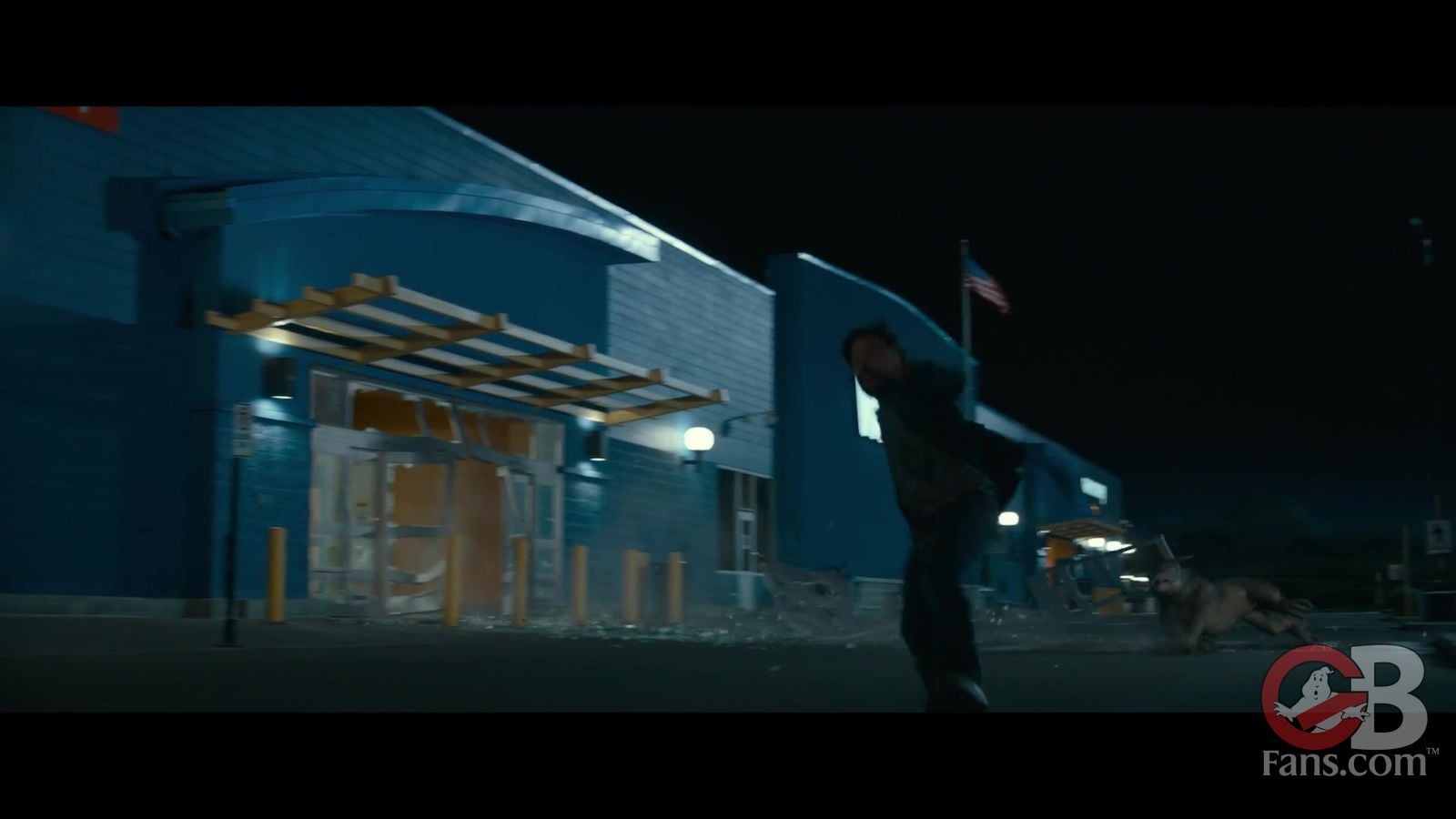 Trailer 2 2963