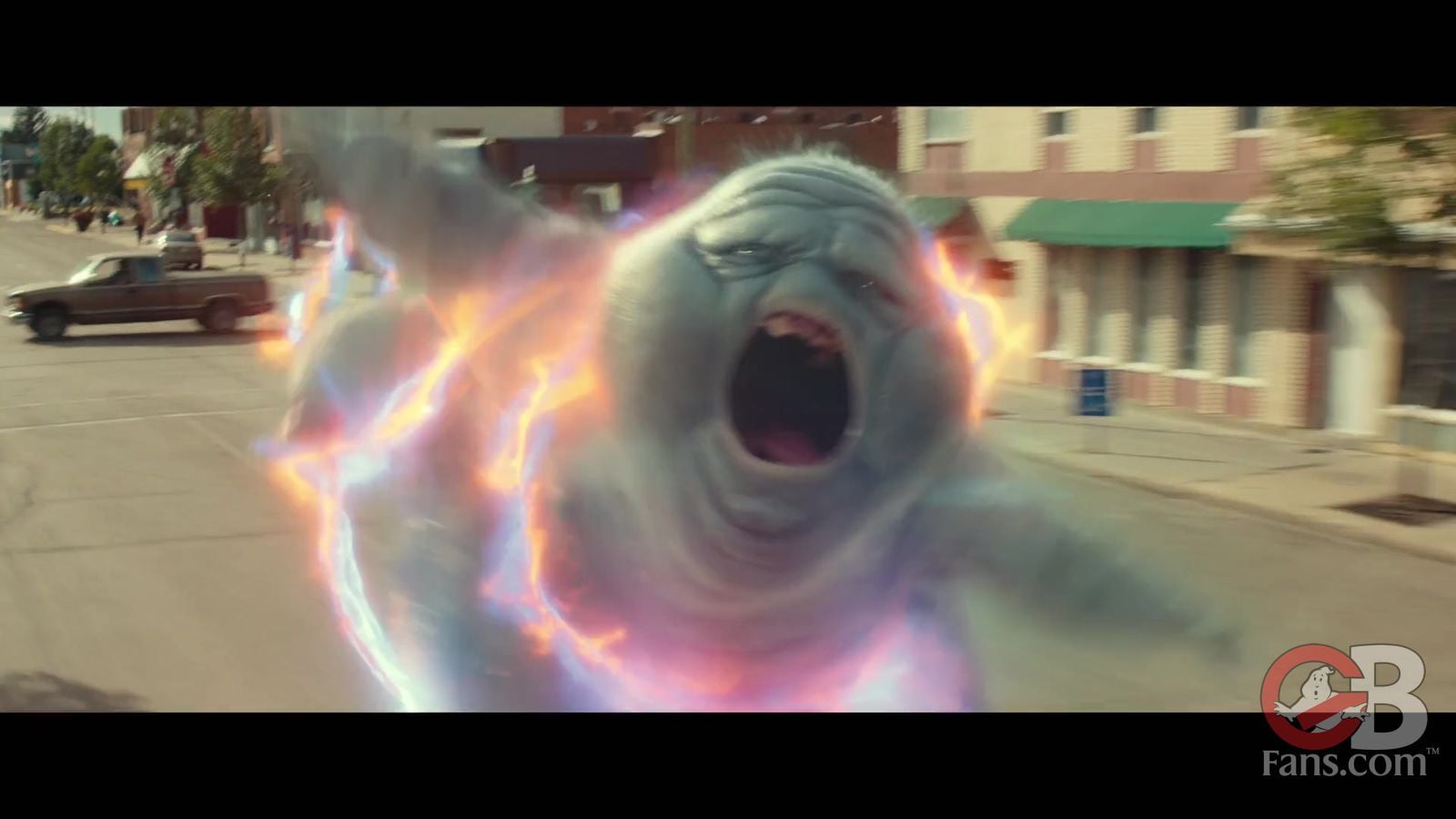 Trailer 2 3121