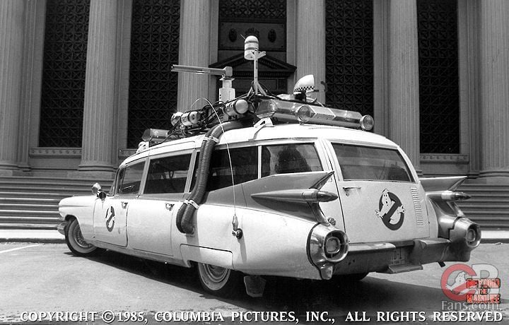 Image from Ecto 1 and Primer car