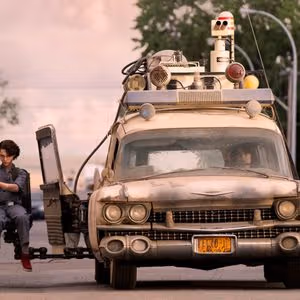 close-up-Ghostbusters-Afterlife