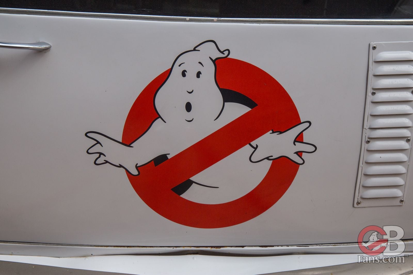 2024-03-24-ghostbusters-frozen-empire-screen-used-ecto-1-162 53609552131 o