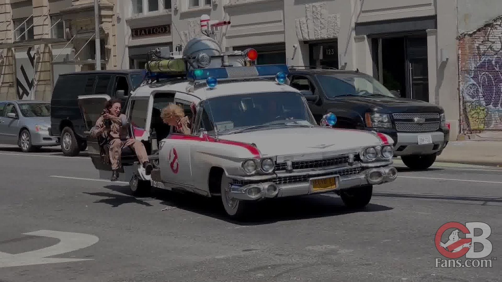 spoiler ecto stunt crew on lafayette st day 2-bnajwpqpcu5b1 000034