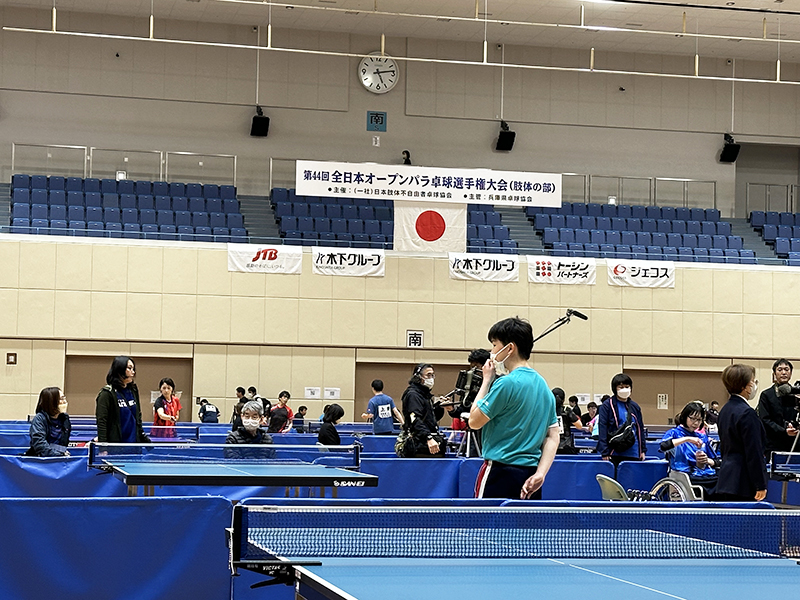 第 44 回 全日本オープンパラ卓球選手権大会（肢体の部）に出場