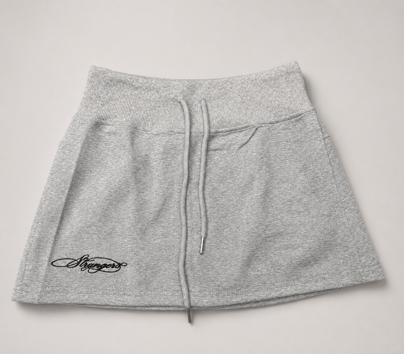 STRANGERS BABE TENNIS MINI SKIRT