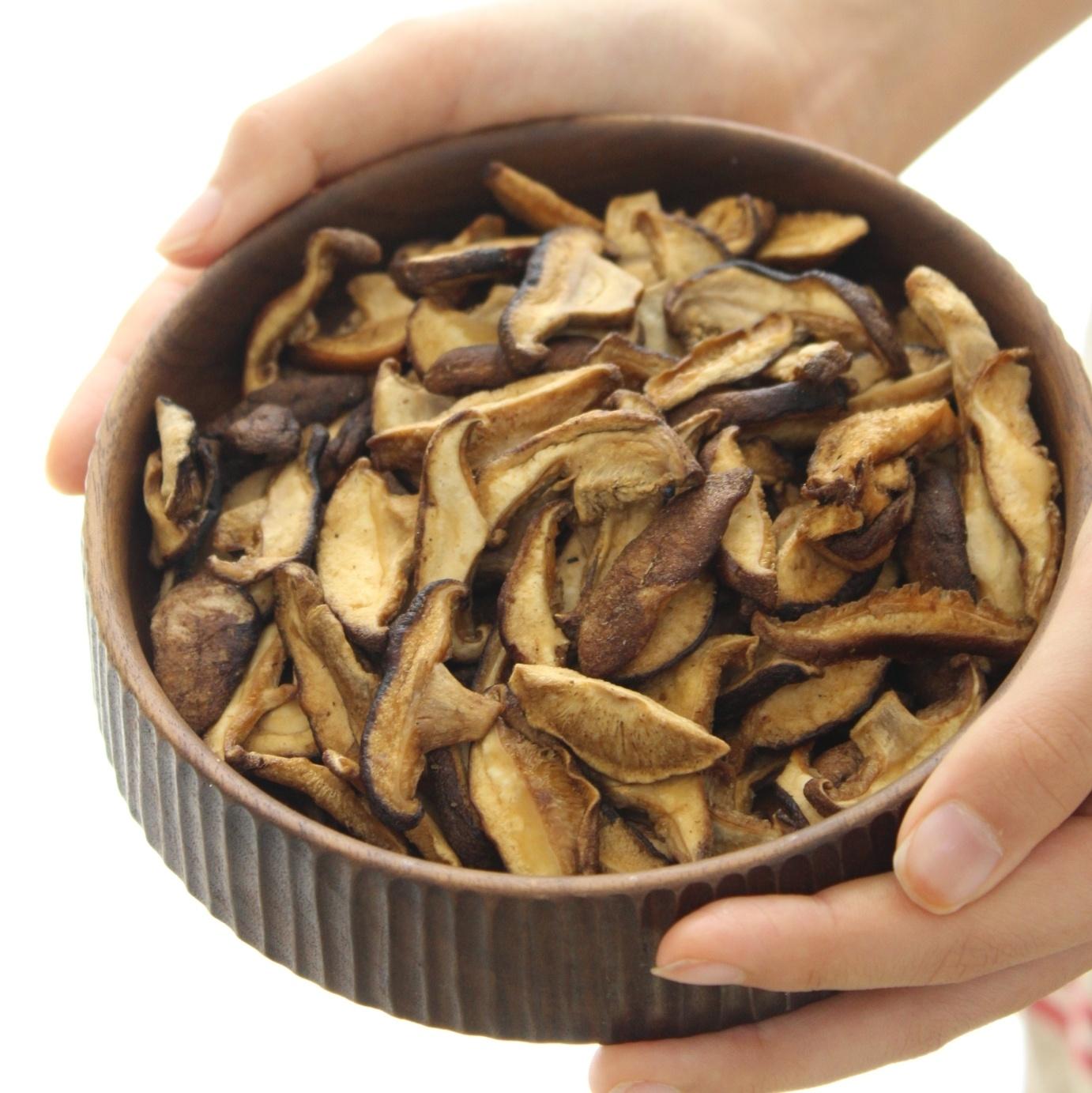 Shiitake mushroom chip