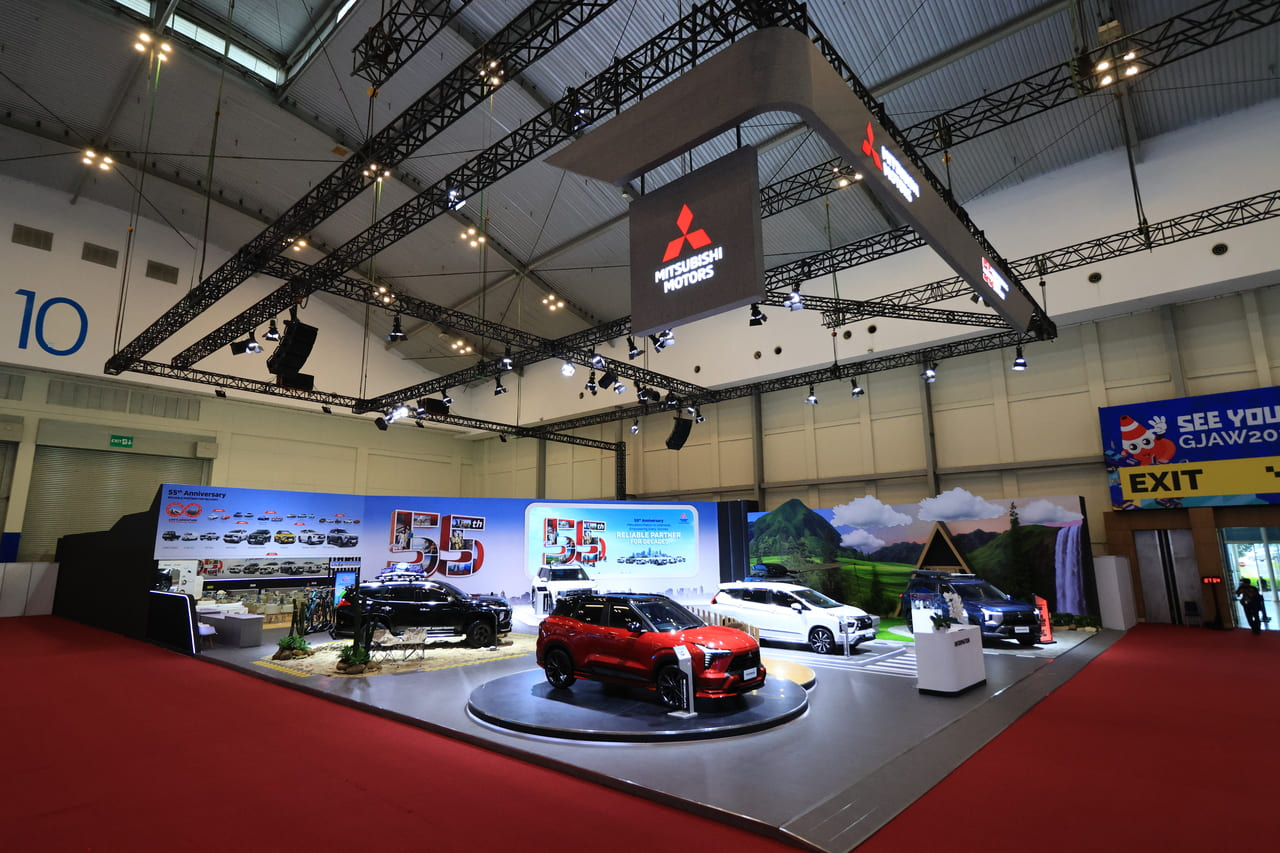 Booth Mitsubishi Motors di GJAW 2025: Menyusuri Inovasi Teknologi & Perjalanan 55 Tahun di Indonesia
