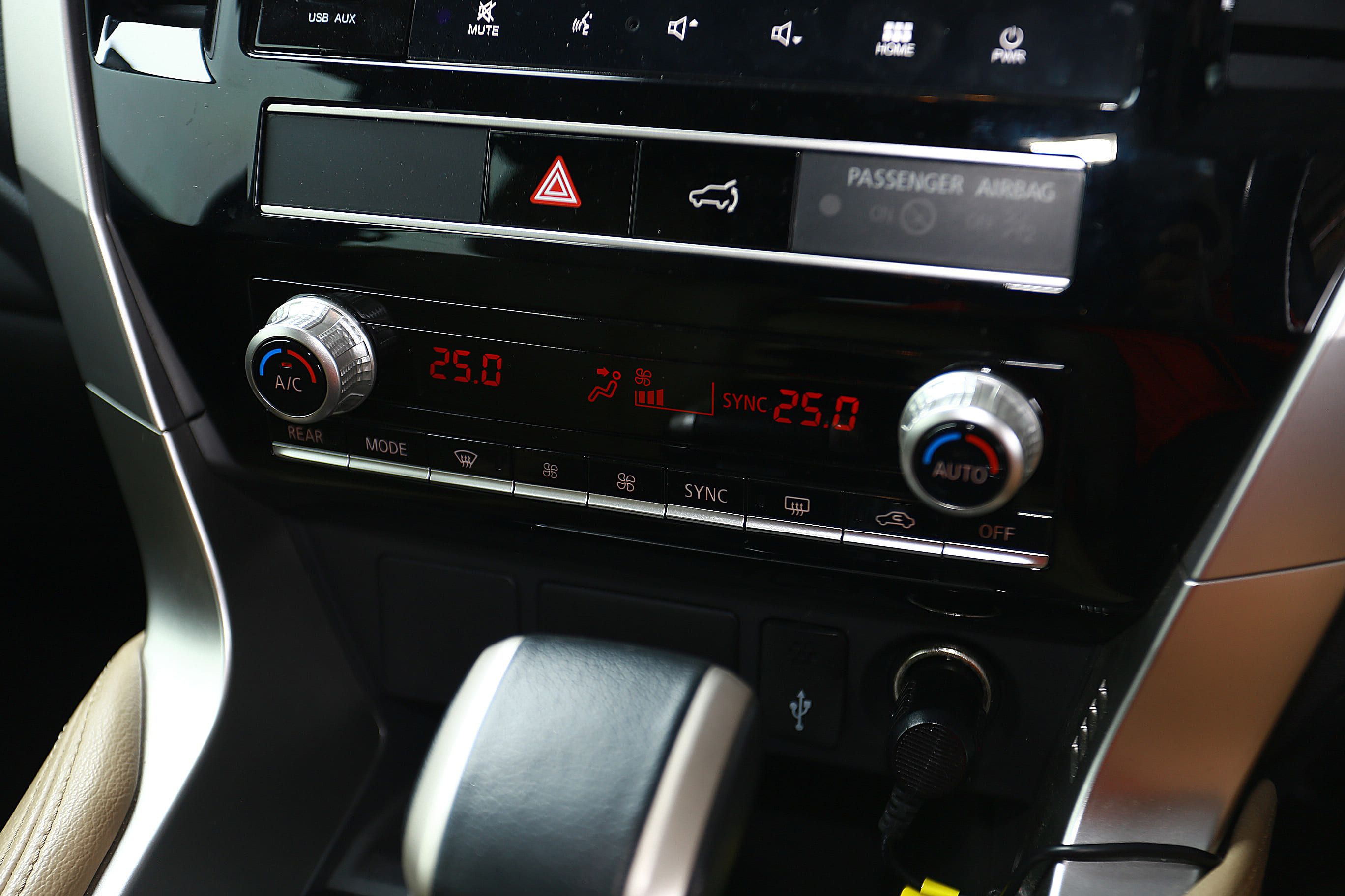 Jangan Tunggu Sampai Panas! Jadi Kapan Sebaiknya Servis Ac Mobil?