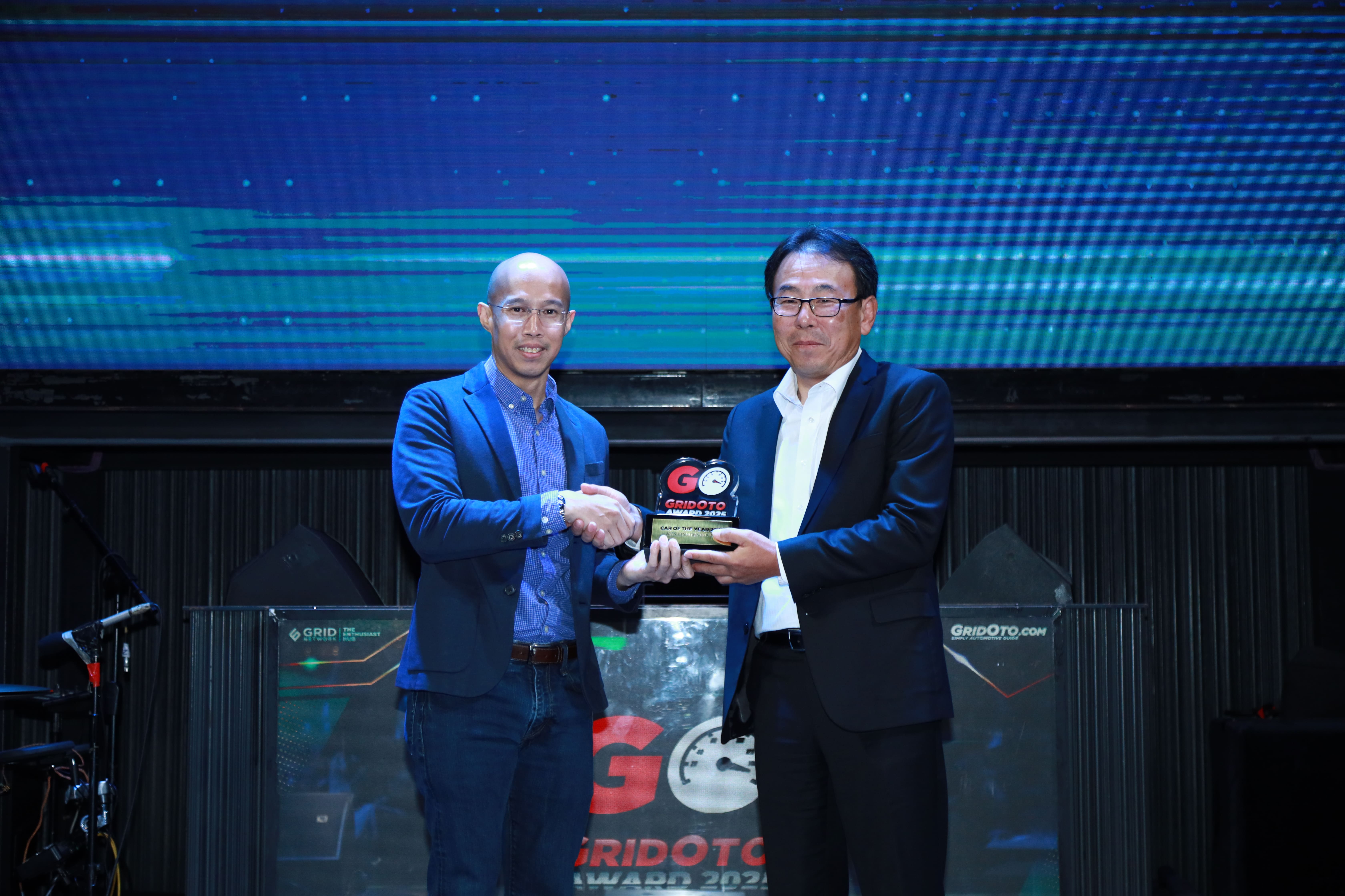 Buktikan Keunggulan Produk, Mitsubishi Destinator Raih Predikat Car of The Year dari Gridoto Award 2025