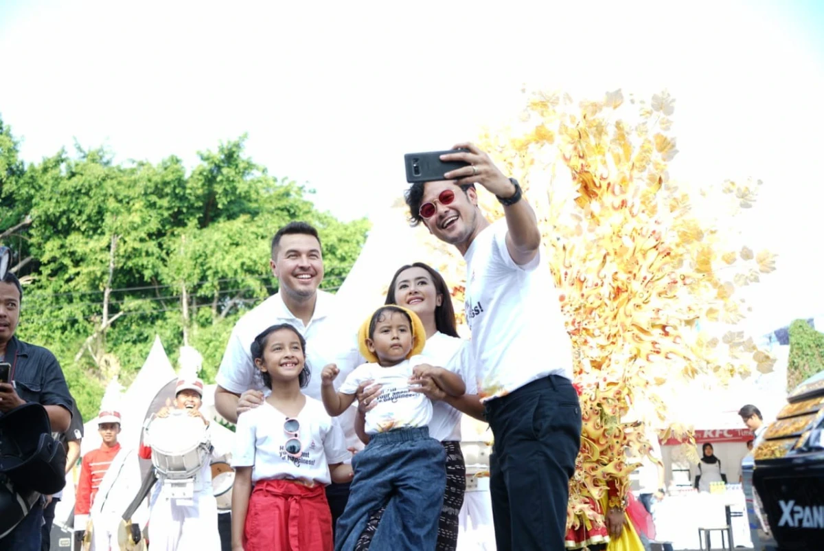 Kebahagiaan Bersama Mitsubishi Xpander Berlanjut ke Kota Surabaya