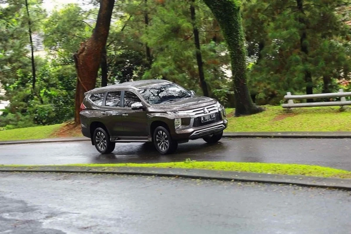 7 FAKTOR YANG MEMBUAT MITSUBISHI PAJERO SPORT FUN TO DRIVE