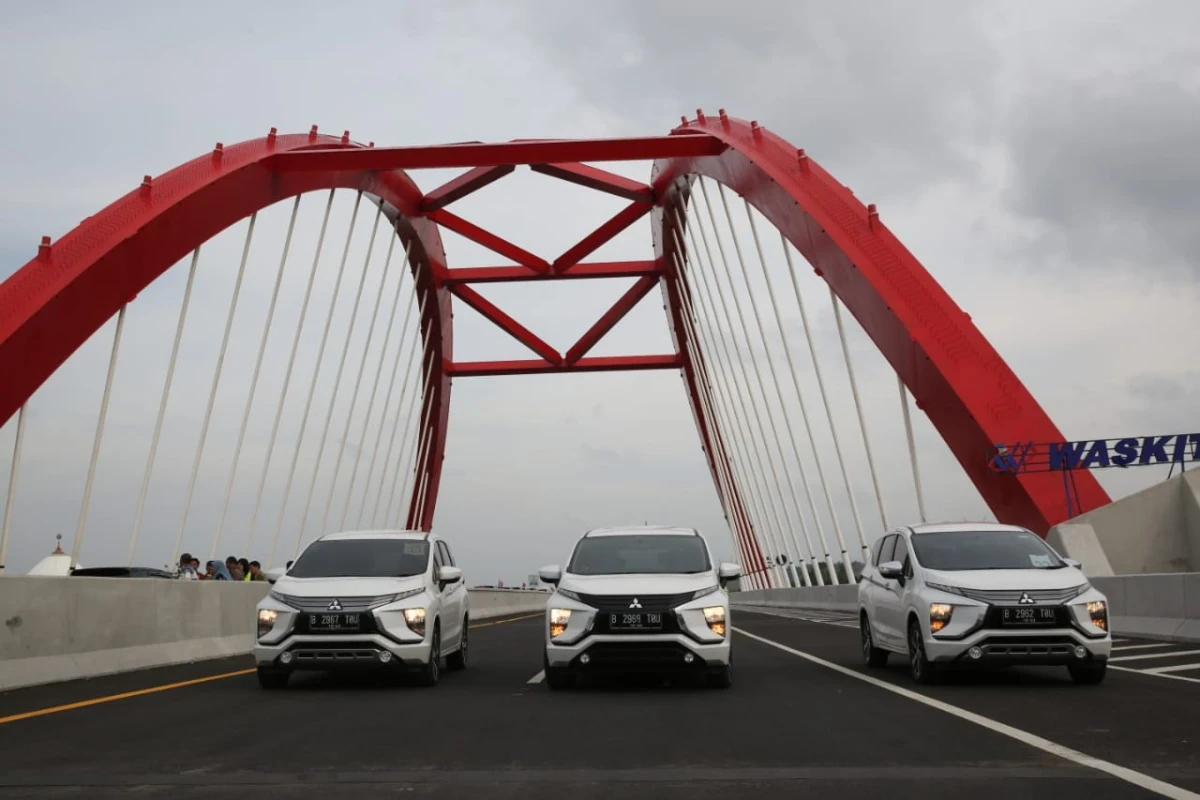 Membelah Pulau Jawa Bersama Xpander Melalui Tol Trans Jawa