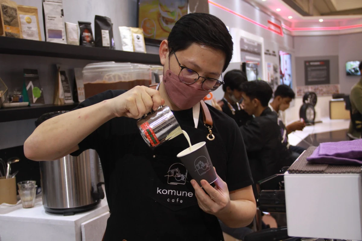 JATUH BANGUN BERSAMA MITSUBISHI