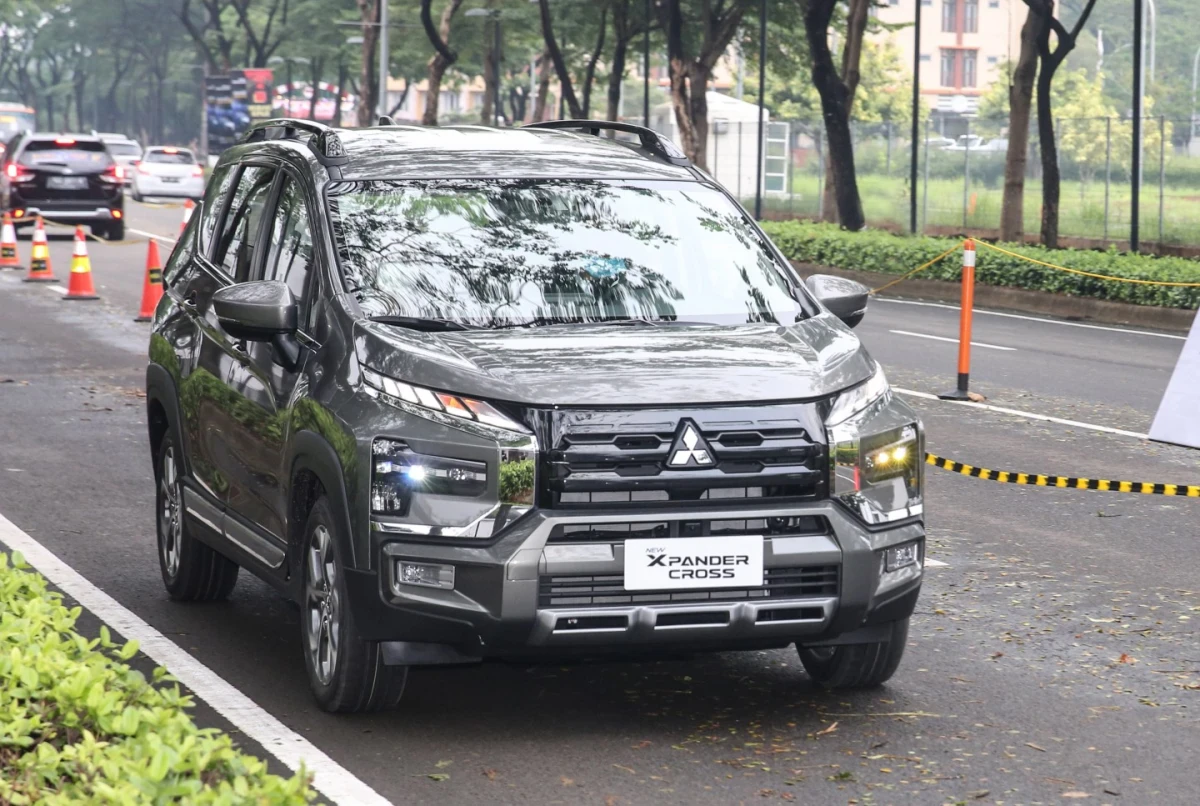 APA KATA MEREKA SOAL NEW XPANDER CROSS?