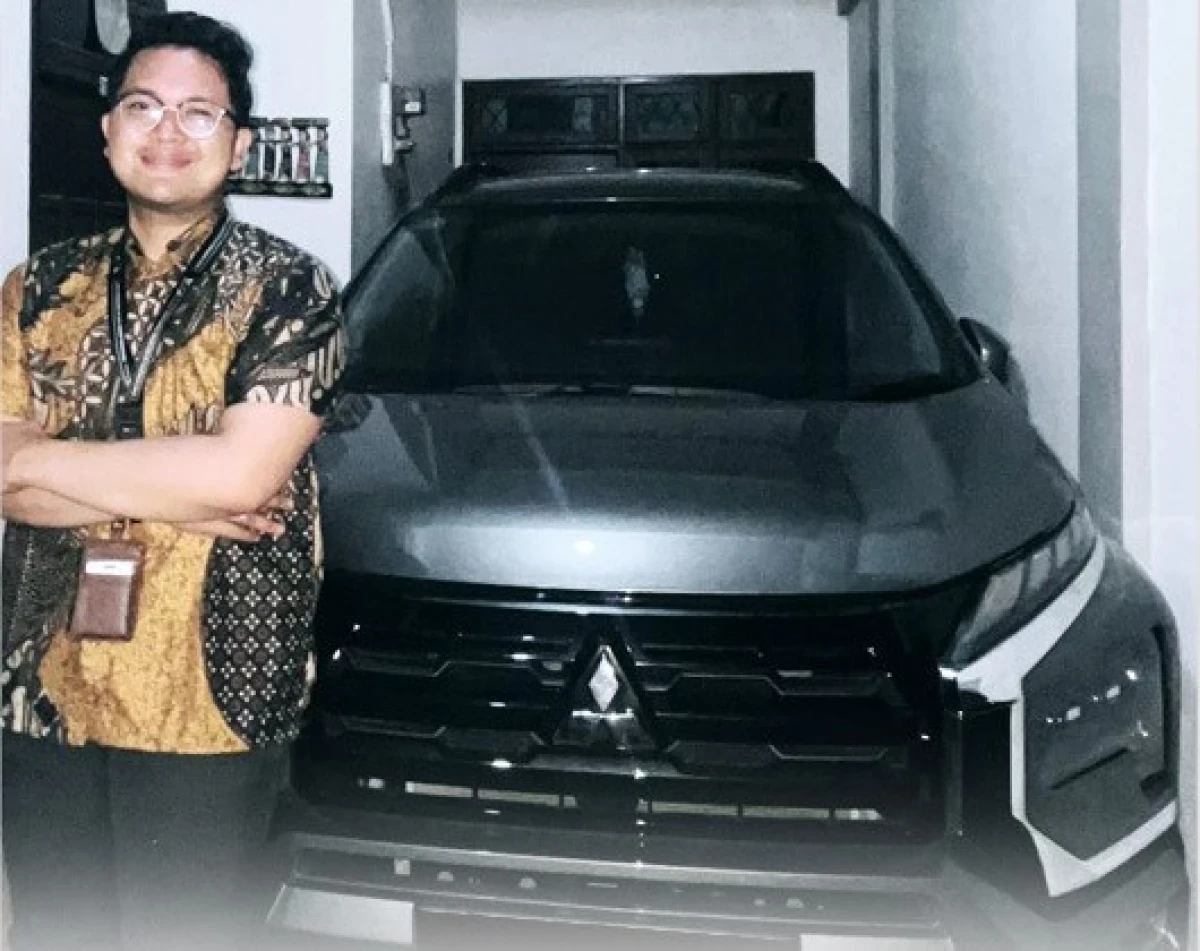 Mobil Keluarga Yang Tenaganya Tak Pernah Habis, Nyaman, Dan Banyak Fiturnya