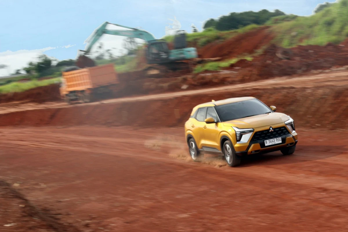 7 Fitur Mitsubishi XFORCE yang mendukung perjalanan mudik lebaran