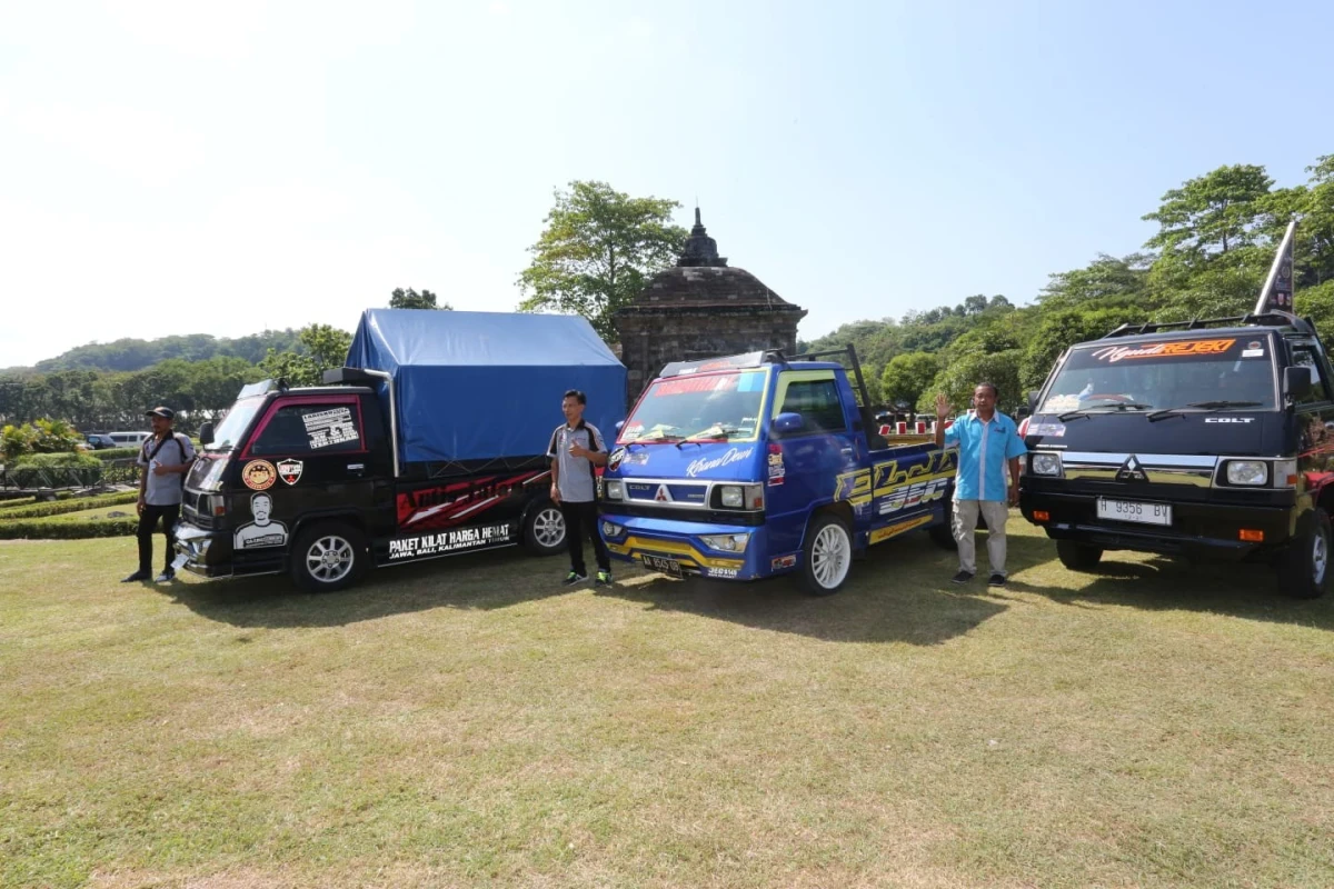 KOMUNITAS MITSUBISHI L300 PERKUAT SOLIDARITAS DI YOGYAKARTA