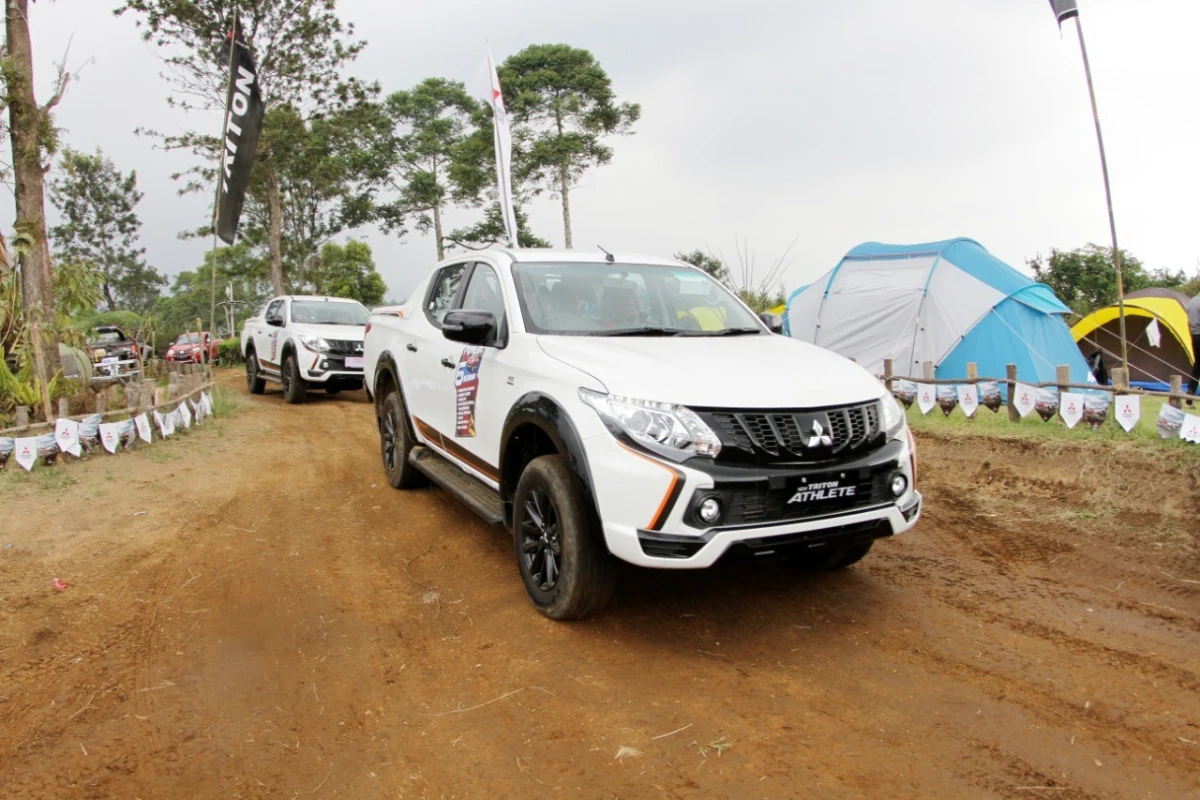 Mitsubishi Triton Athlete Semarakkan HUT DCAB-ID ke-11