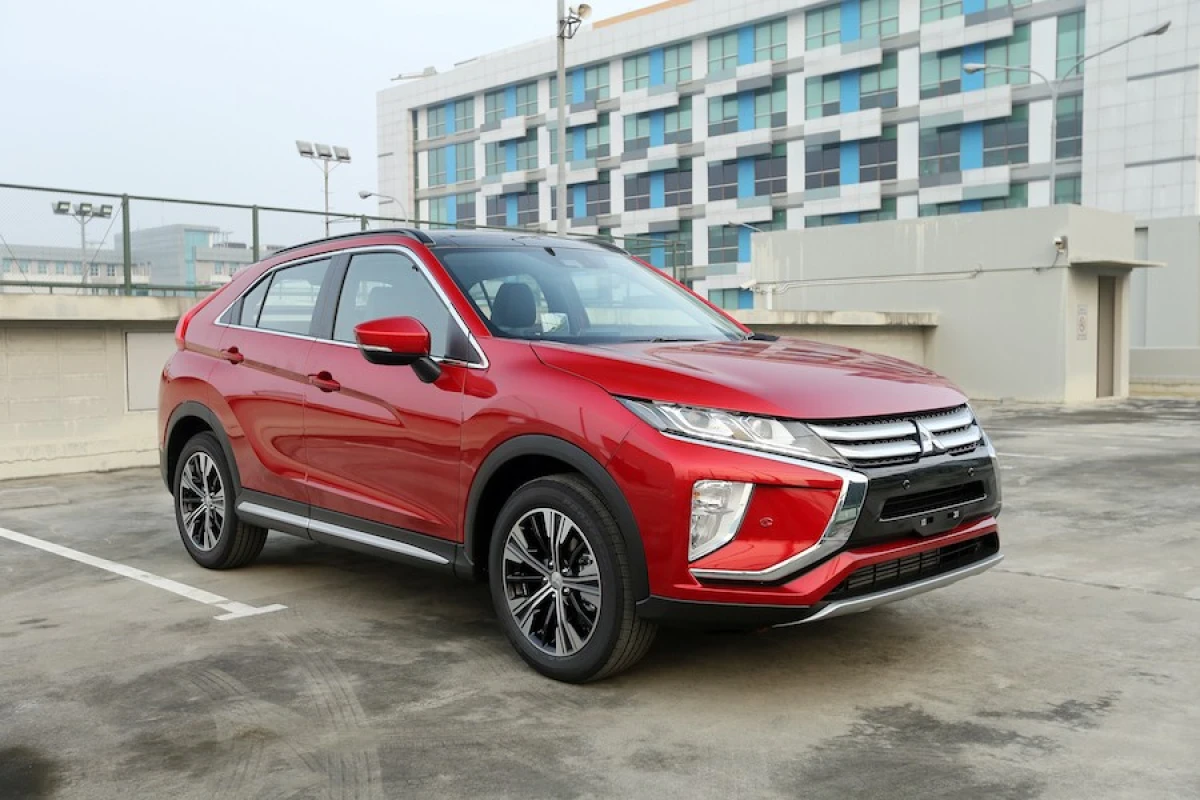 Mitsubishi ECLIPSE CROSS Bukan Sekadar SUV Biasa