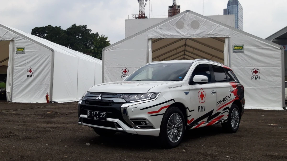 Mitsubishi Outlander PHEV Tunjang Kegiatan Pencegahan COVID-19