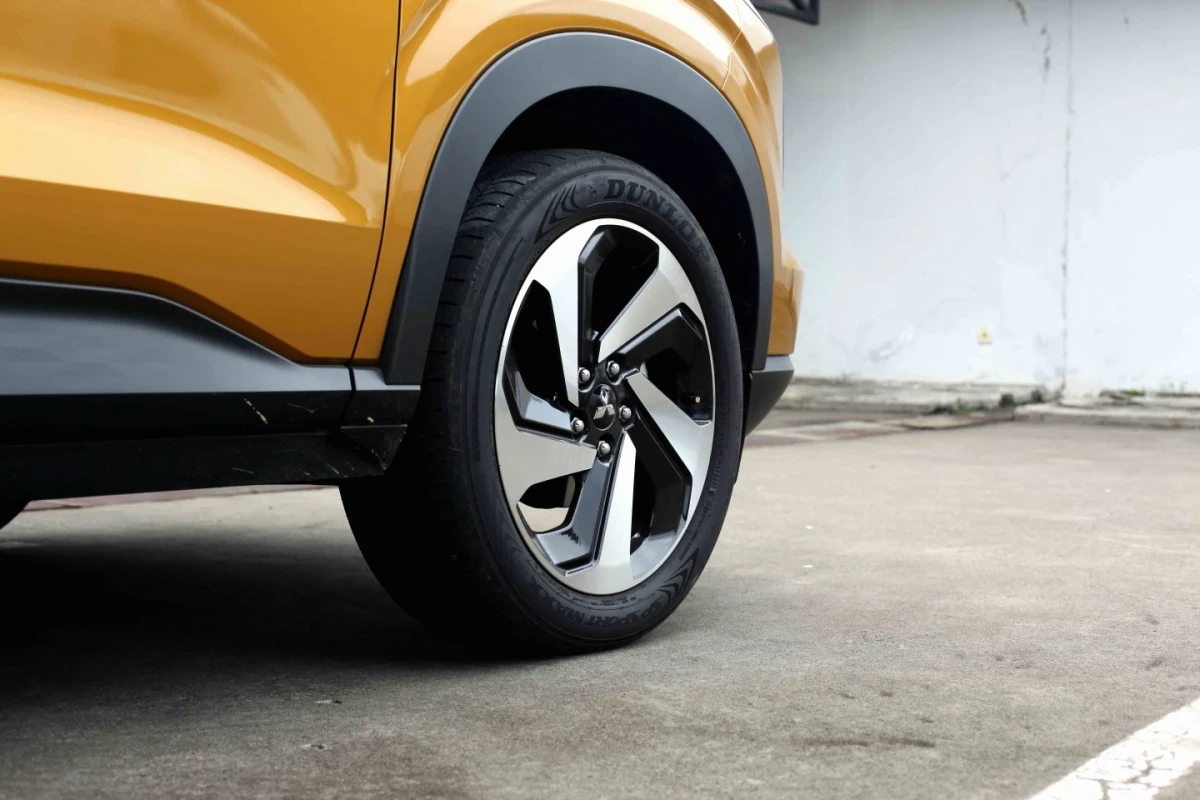 Spesifikasi Dan Tipe Ban Mobil Penumpang Mitsubishi Motors