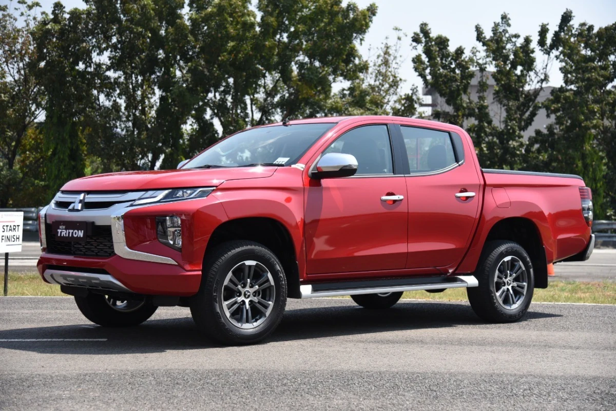 Enam Varian Lengkap dari Mitsubishi New Triton