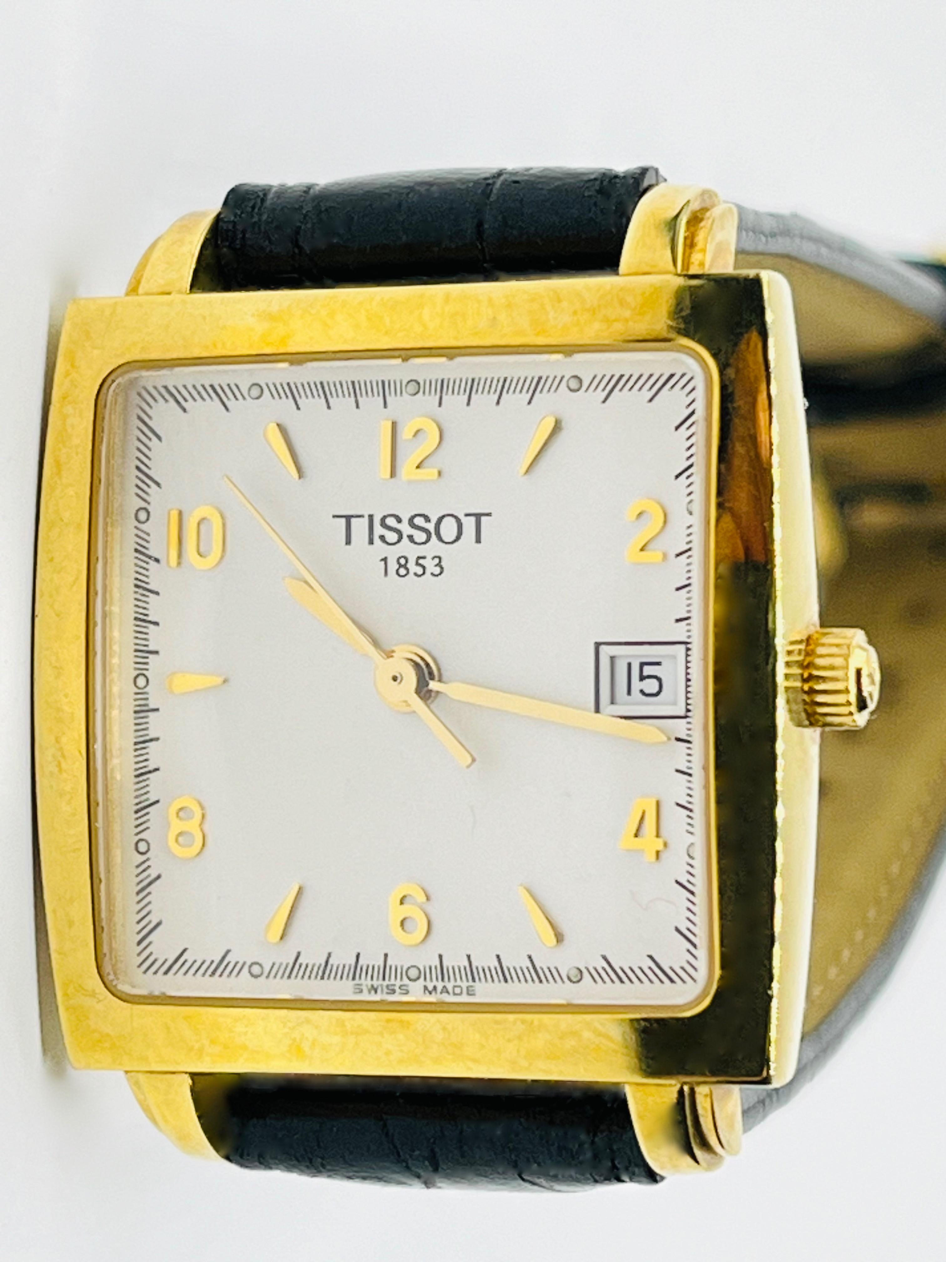 Złoty zegarek naręczny Tissot nieużywany w oryginalnym pudełku 