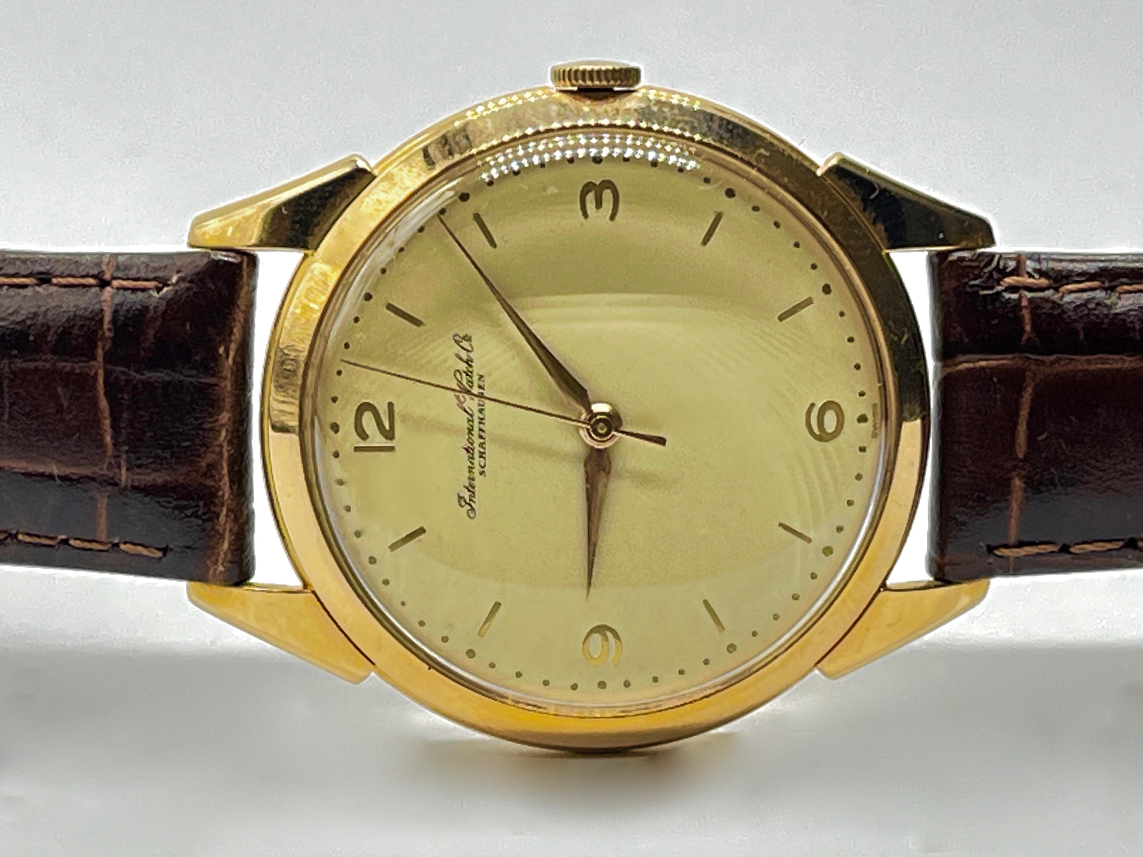 Złoty zegraek naręczny IWC SCHAFFHAUSEN