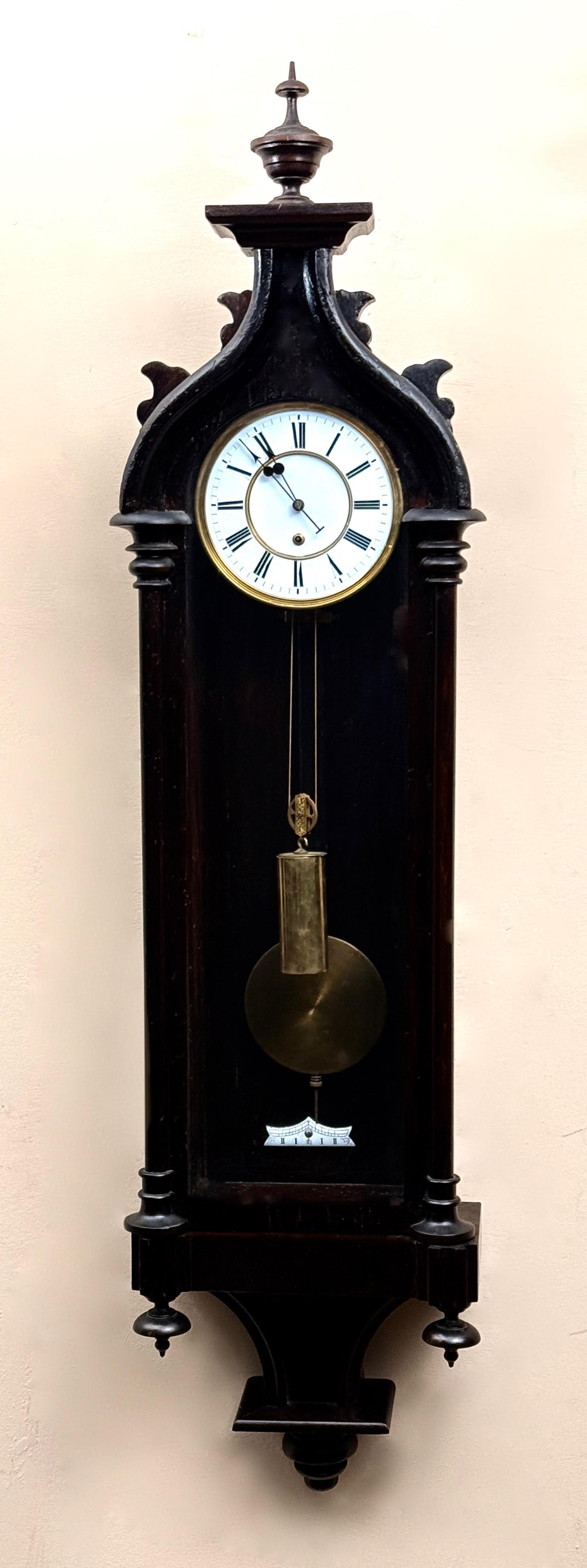 Dekoracyjny zegar ścienny