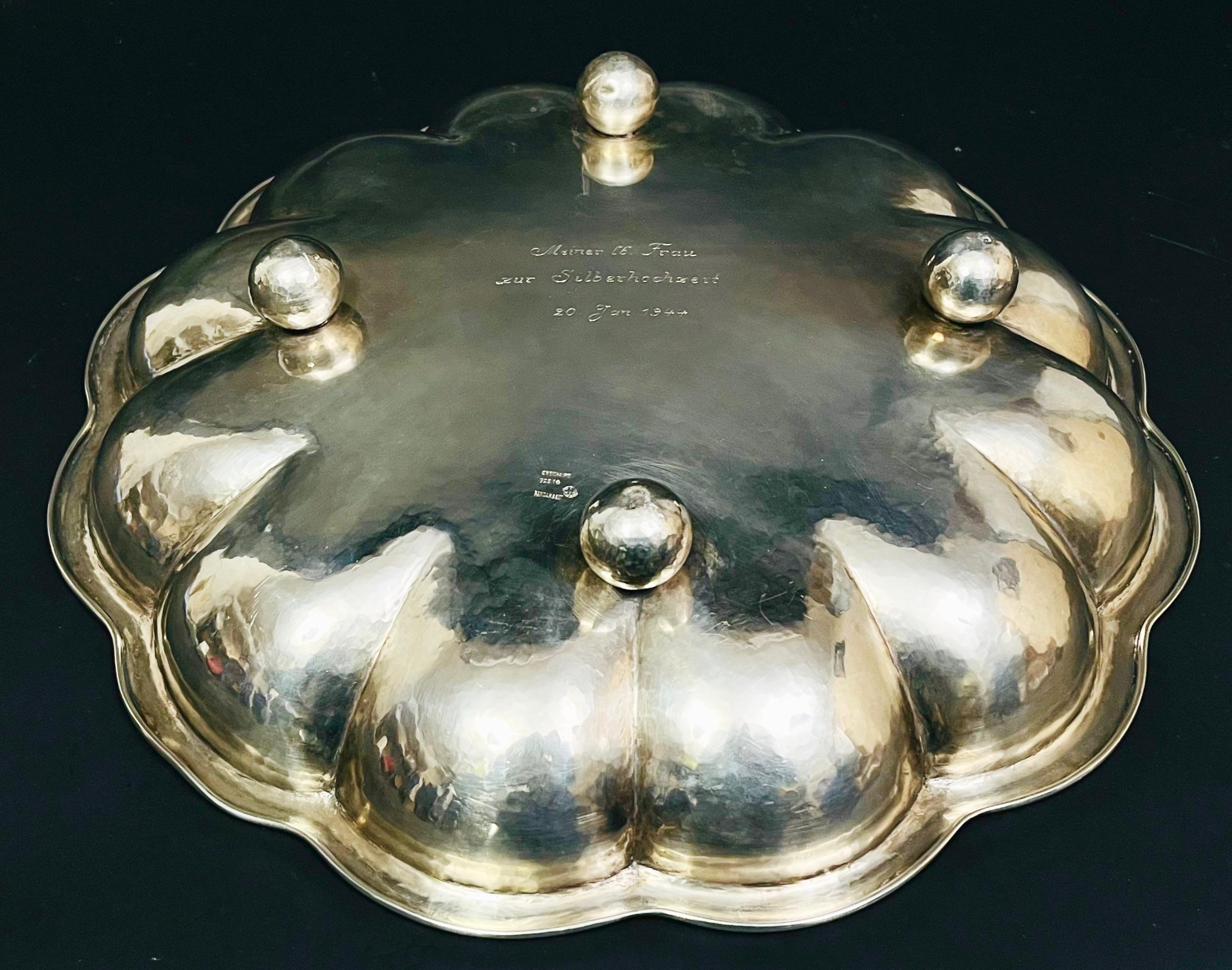 Srebrna wielolistna patera , 1172 g