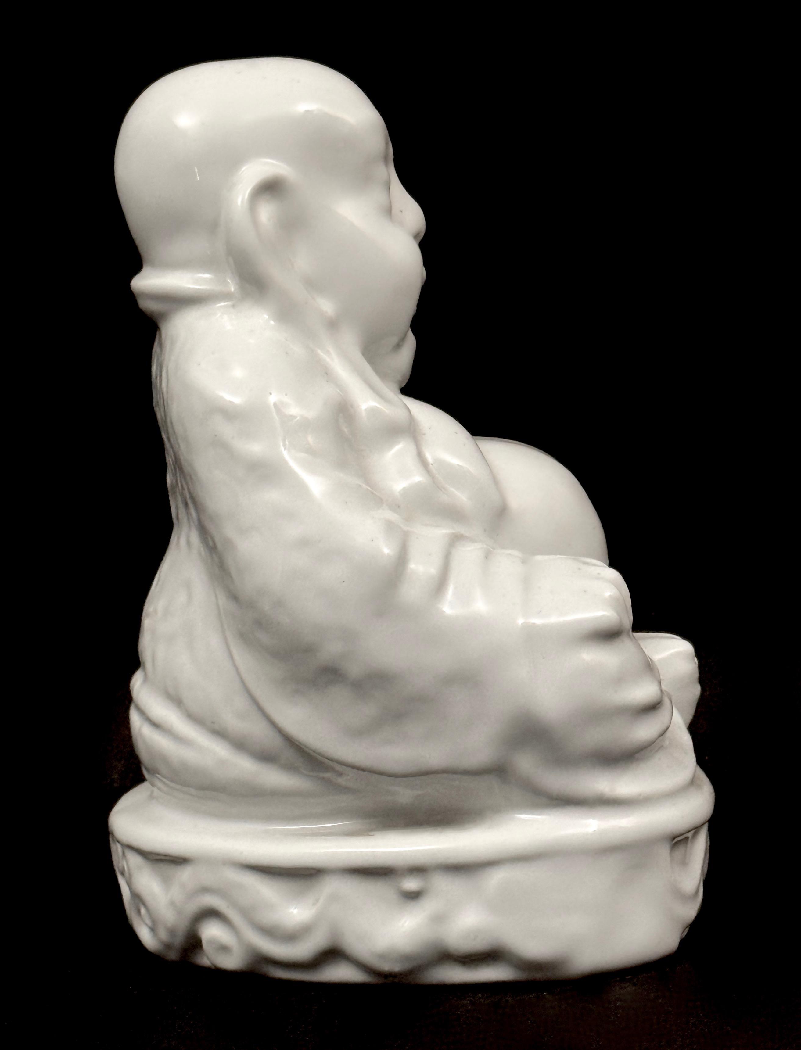 Figura siedzącego buddy