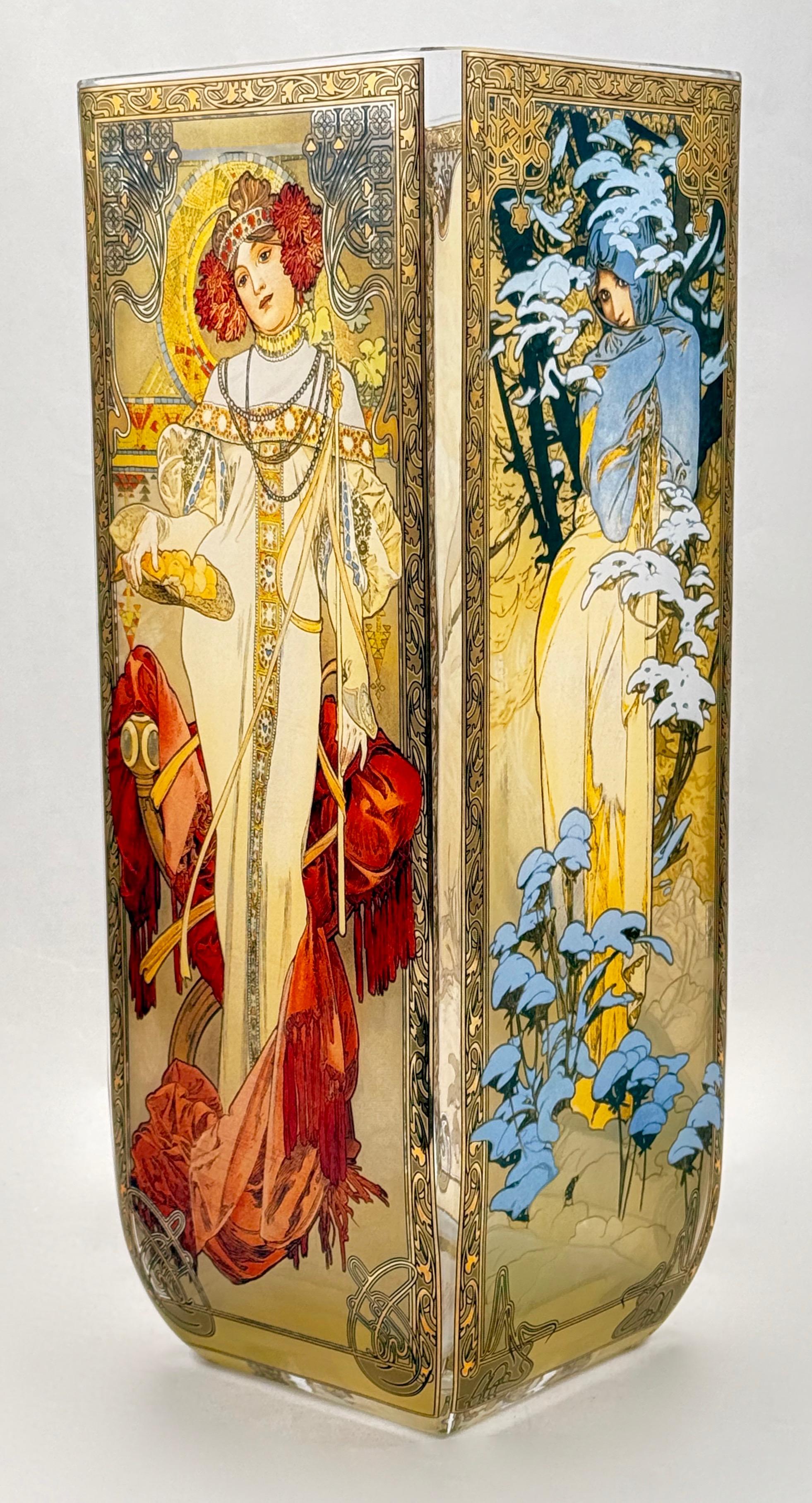 Wazon 4 pory roku wg Alphonsa Muchy , Goebel