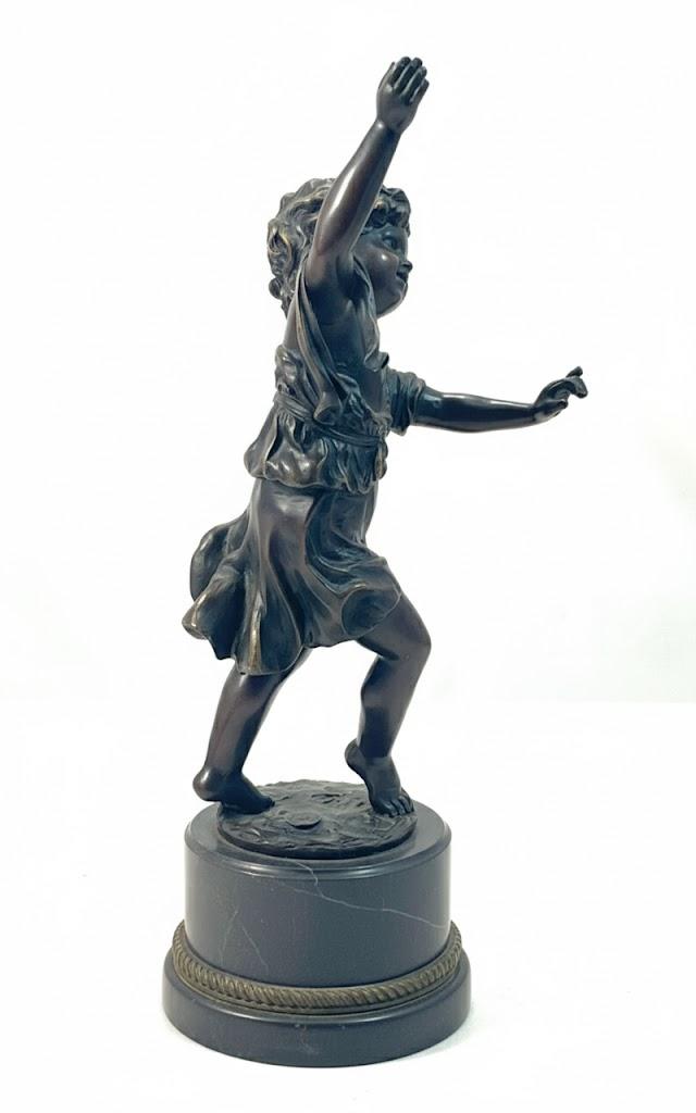 Tańczący chłopiec