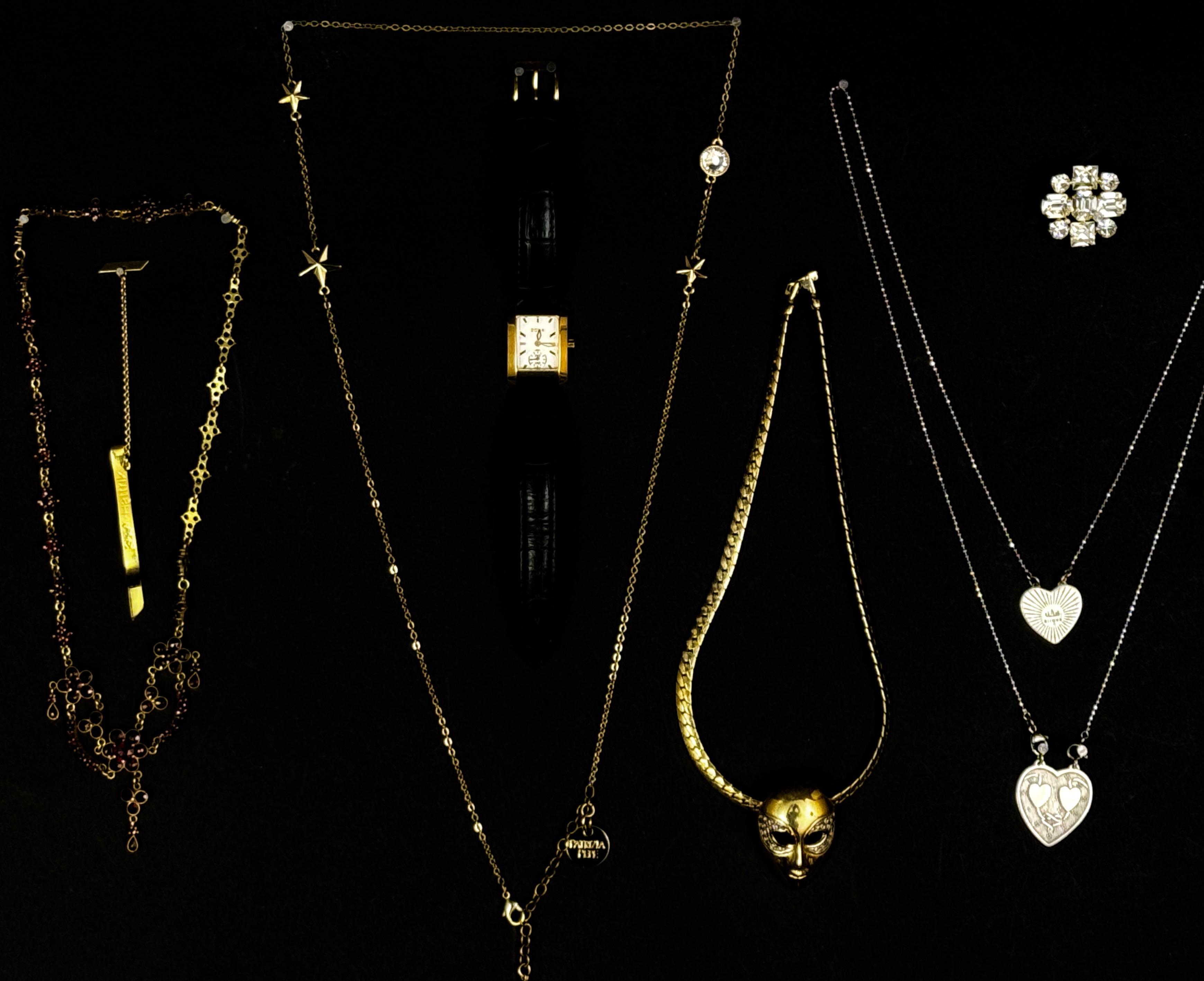 Dekoracyjny zestaw biżuterii -22 sztuki