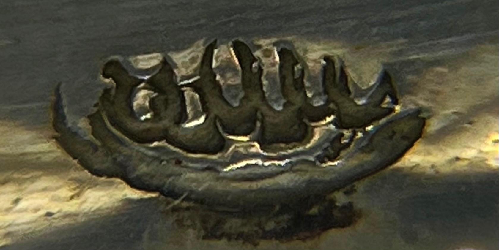 Srebrna patera dekorowana ornamentem kwiatowym z kartuszami, 420 g