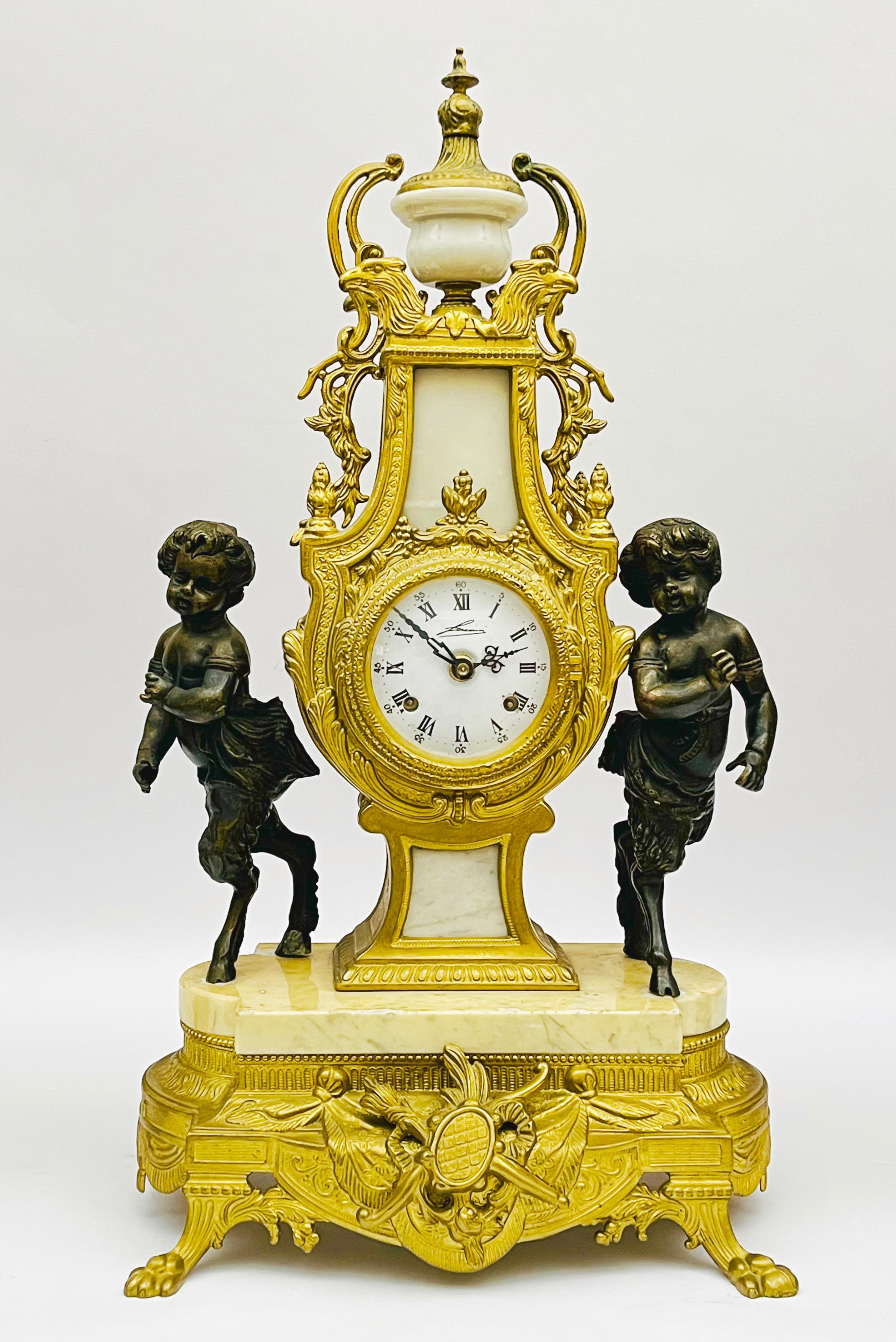 Dekoracyjny zestaw komodowy