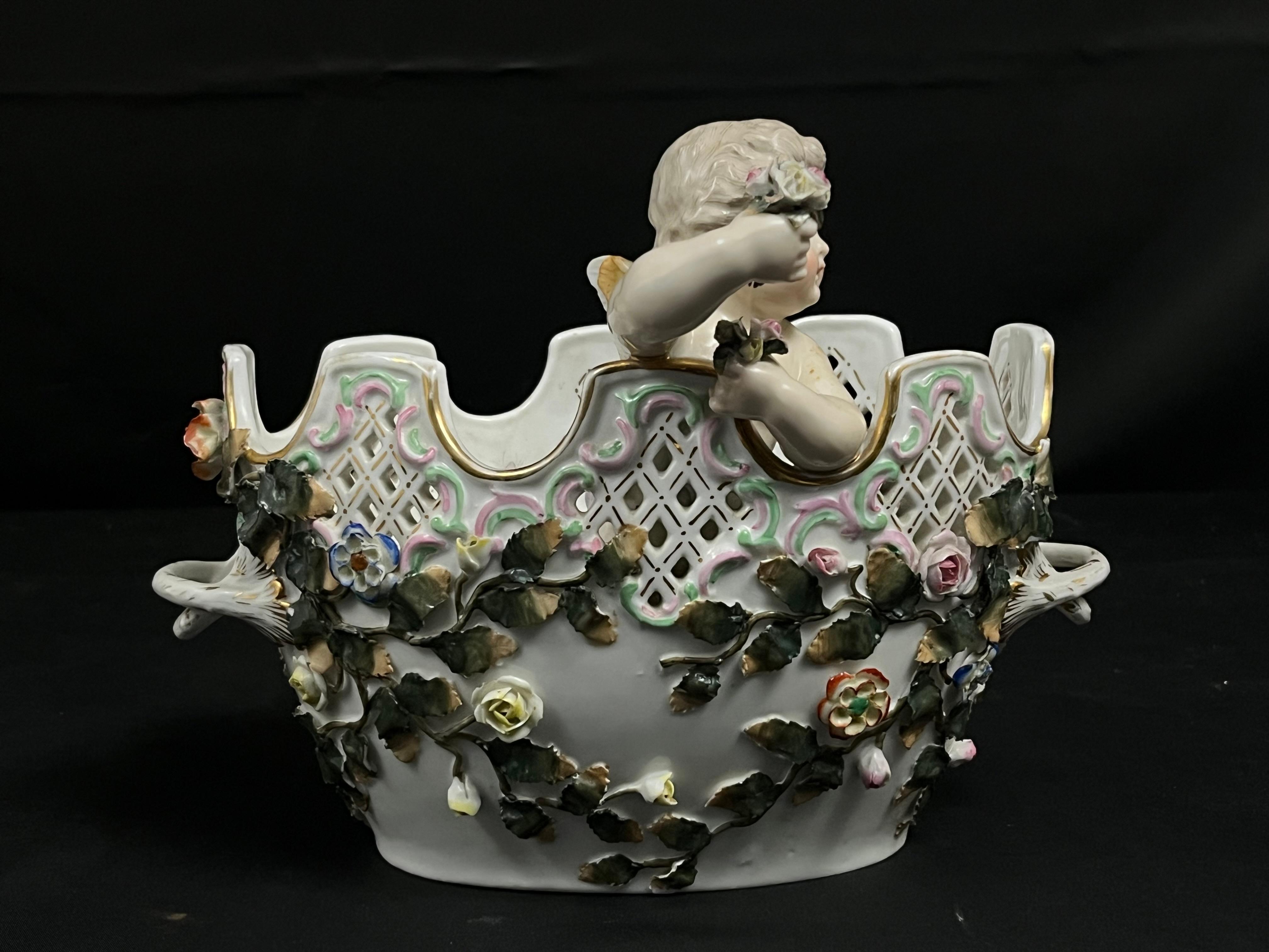 Kosz porcelanowy